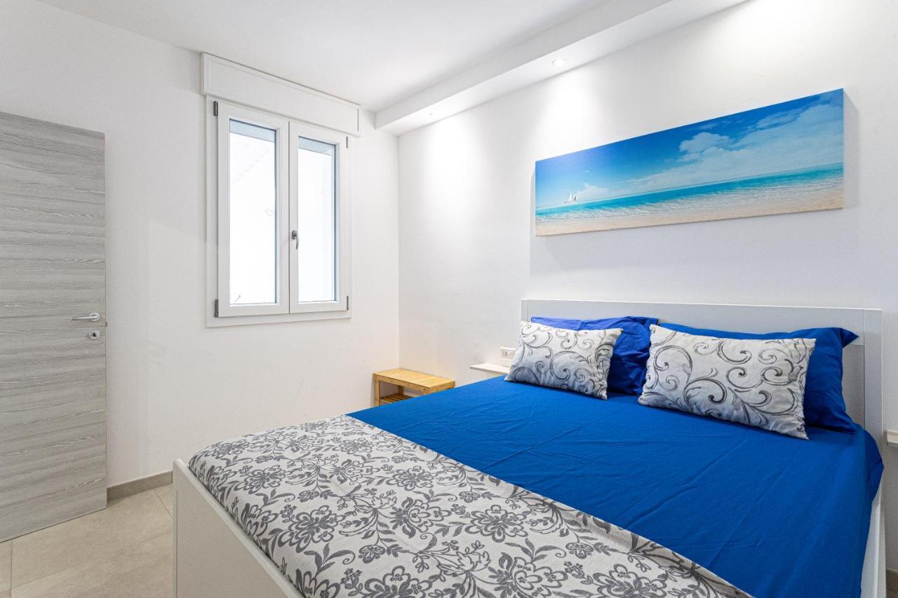 Resort Almaredamarra Con Piscina E Idromassaggio Sul Mare Торре-Сан-Джованни-Удженто Экстерьер фото
